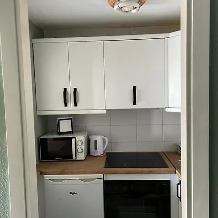 Appartement Lovely For 2 To 4 People---apartamento De Dos A Cuatro Personas Benalmádena